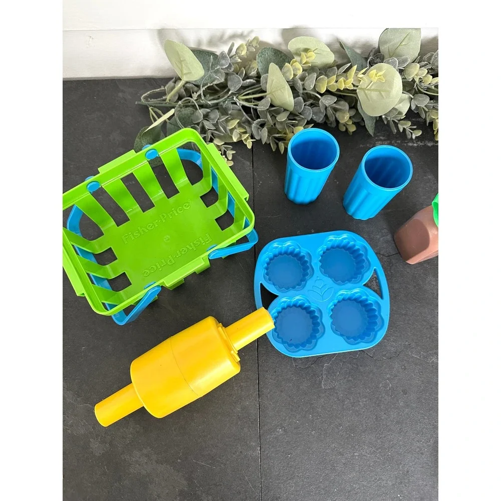 1990s Fisher Price Fun with Food shopping basket pretend play FP Toys